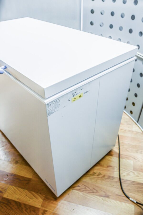 Thermo Scientific TSC1390A ULT Chest Freezer -86°C 12.7 cu ft (359.6L) 115V/60Hz - Image 7