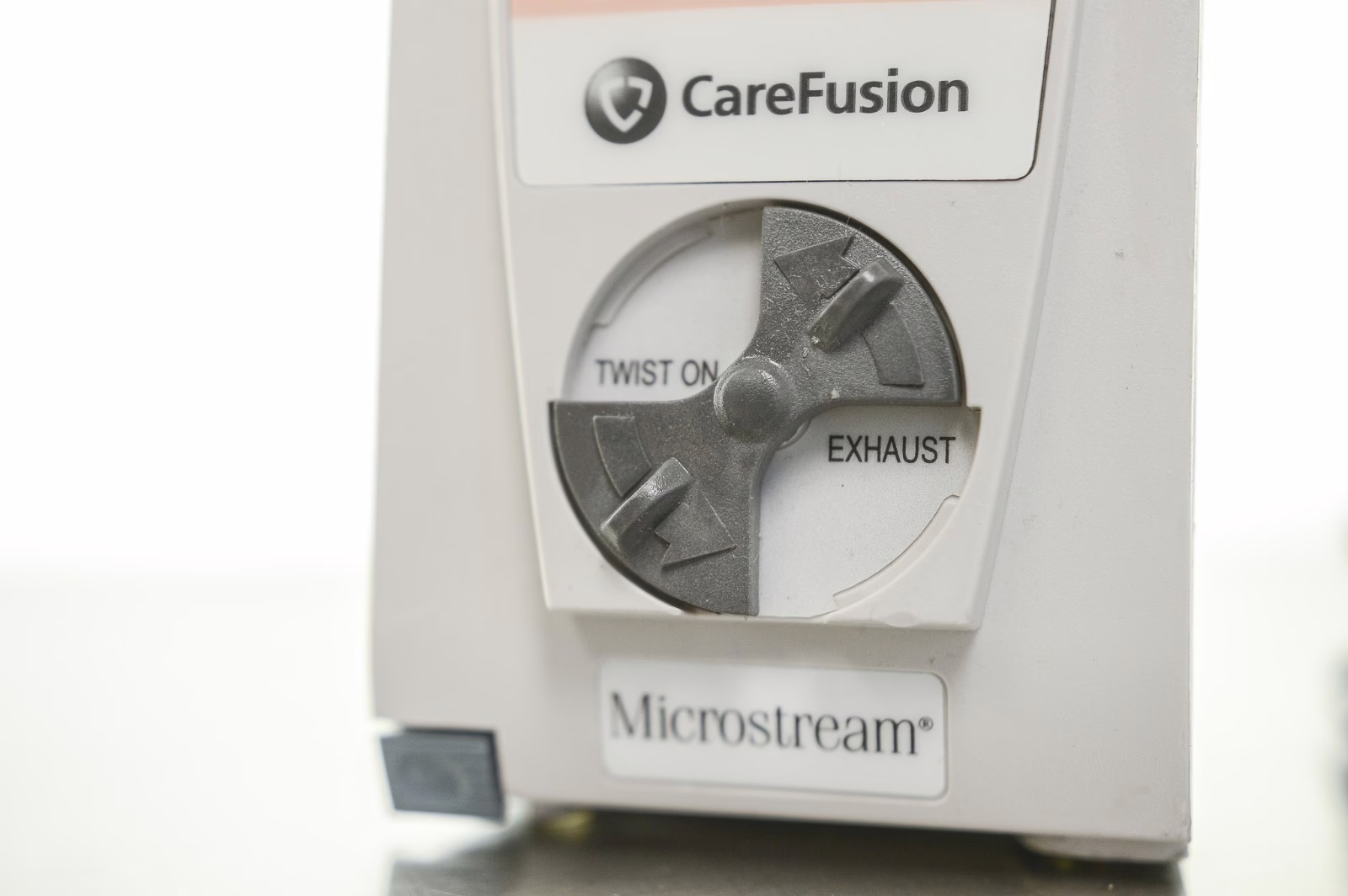 Carefusion Alaris EtCO2 Model 8300 11634567 - Image 9