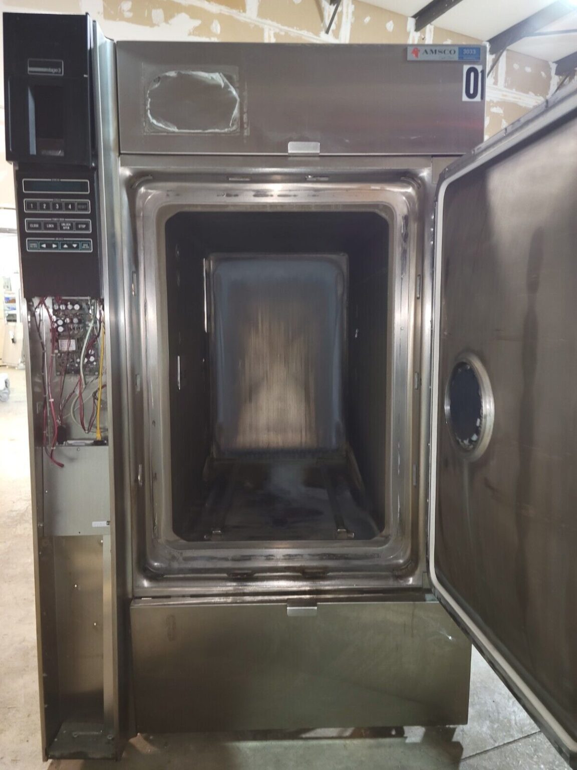 Steris Amsco 3033 Vacamatic Autoclave / Sterilizer Pinnacle Medical