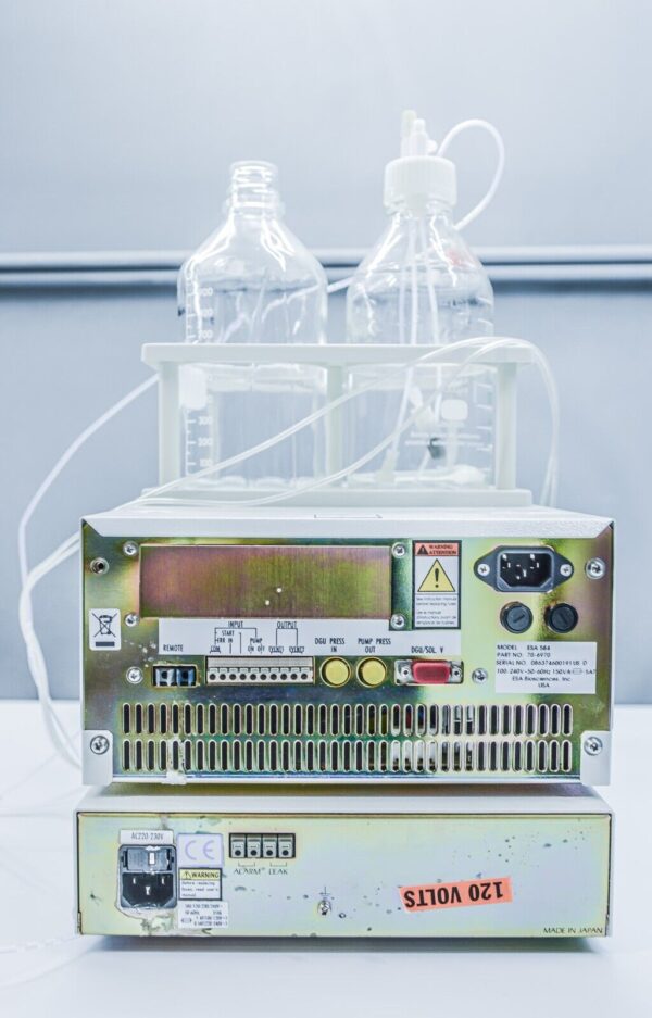 ESA 584 Shimadzu HPLC  Prominence UFLC  LC-20AD Pump 70-6970 w/ DG4 - Image 7