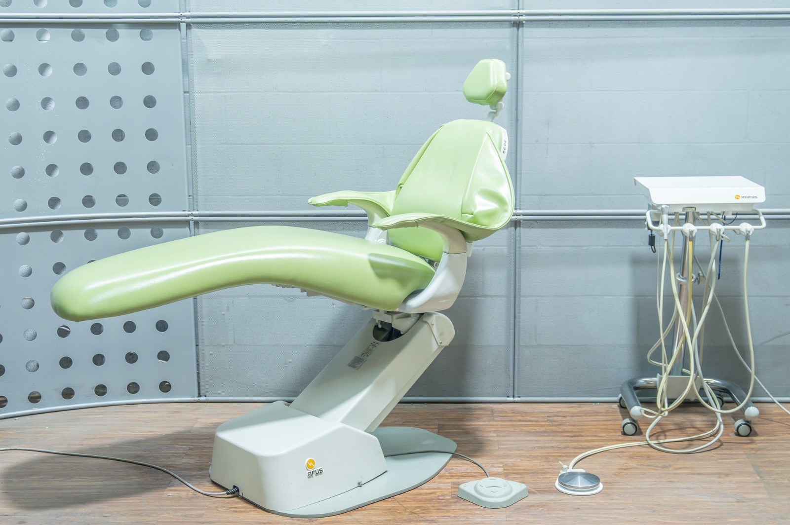 Marus DC1700 Dental Exam Chair w/ Mobile Delivery Unit Operatory System - Image 15