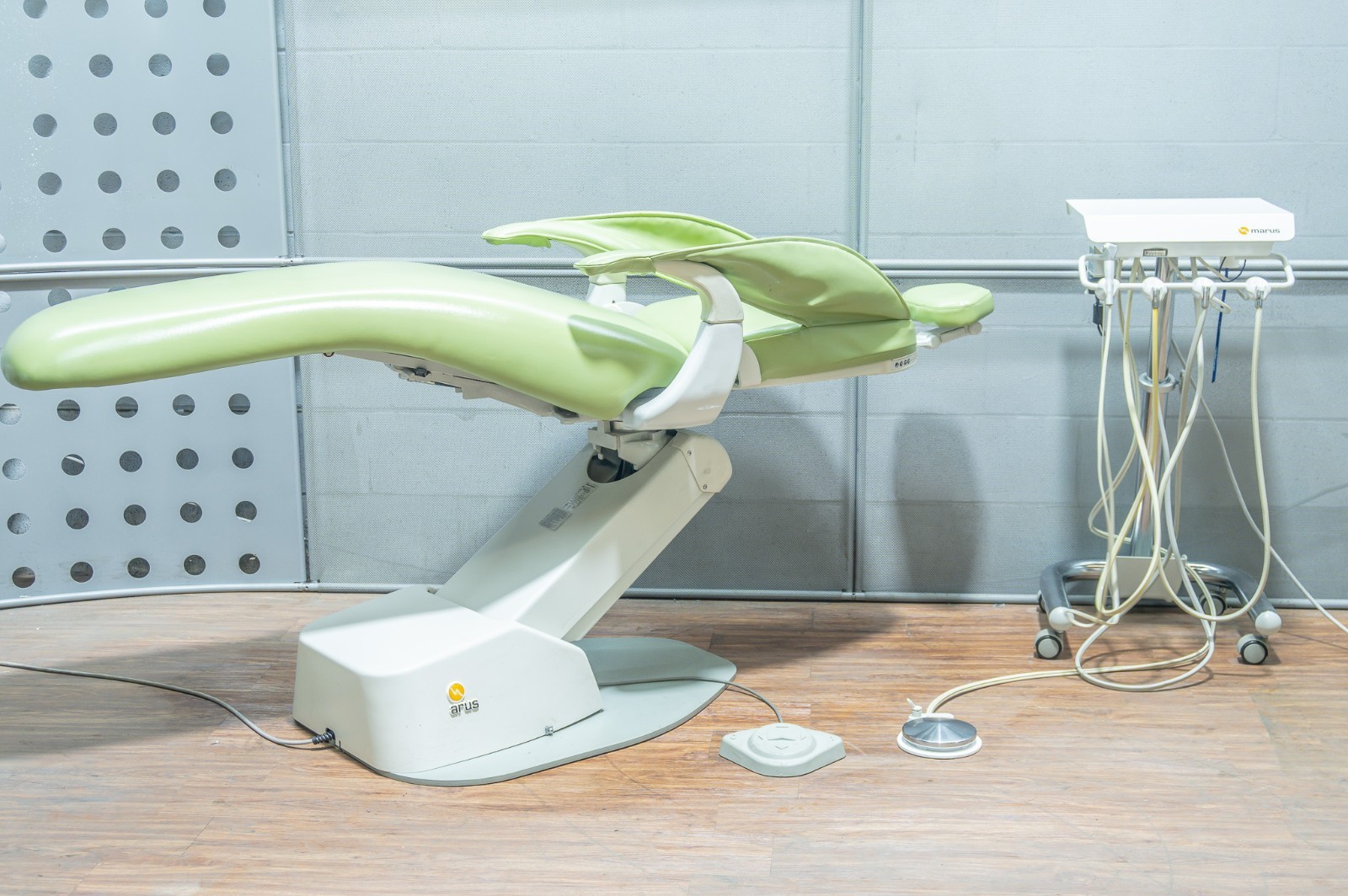 Marus DC1700 Dental Exam Chair w/ Mobile Delivery Unit Operatory System - Image 16