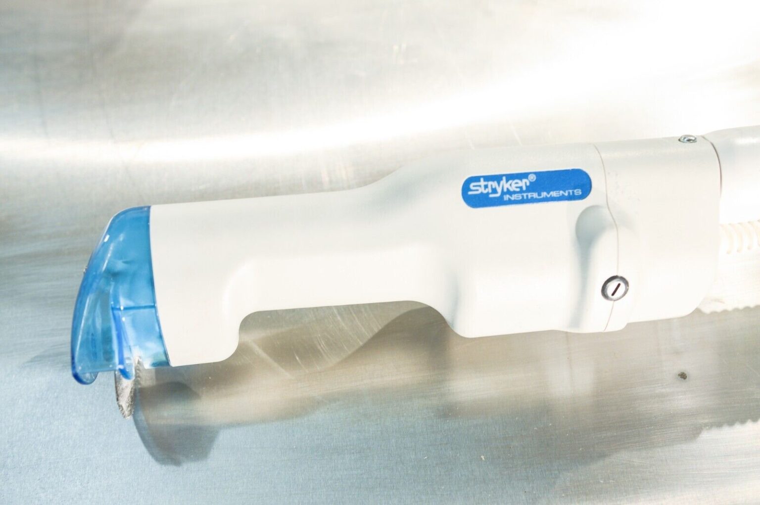 Stryker 940 Cast Saw & 986 CastVac Vacuum System w/ Free Shipping