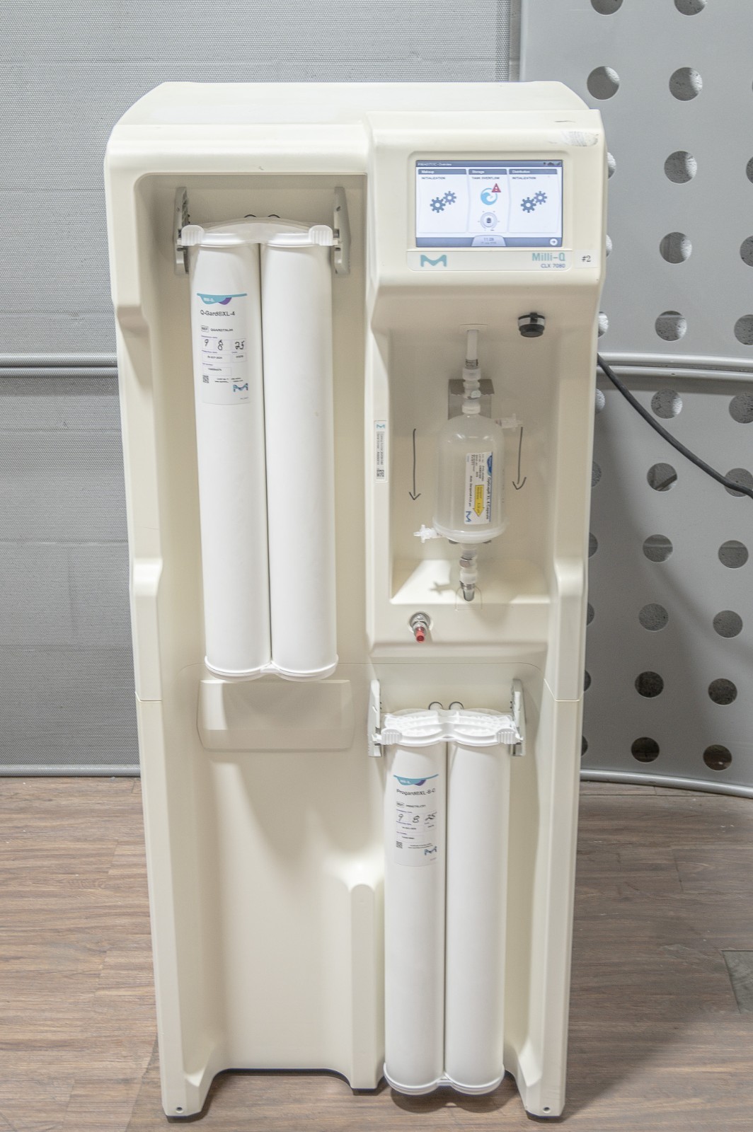 Millipore Milli-Q CLX 7080 Water Purification System ZAFS61080 CLRW