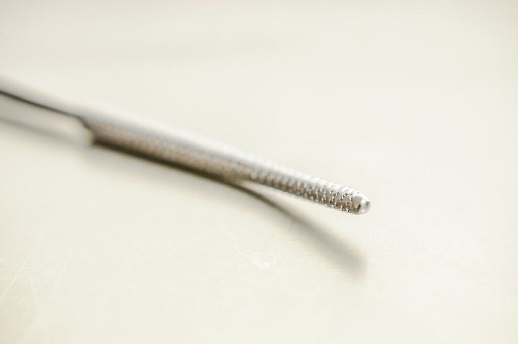 SSI Bone Rasp Half Round and Half Putti Blade 26-1502 - Pinnacle ...