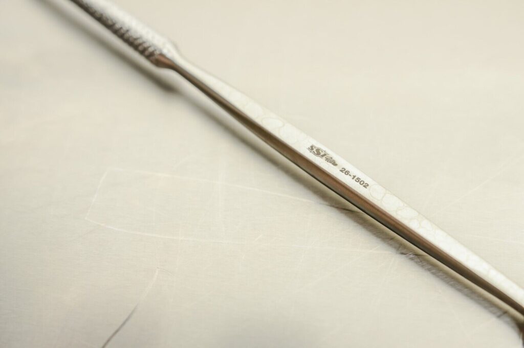 SSI Bone Rasp Half Round and Half Putti Blade 26-1502 - Pinnacle ...