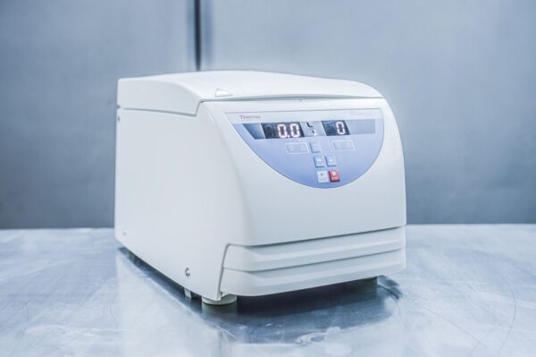 Thermo Sorvall Legend Micro 17  Centrifuge - No Rotor - Image 4