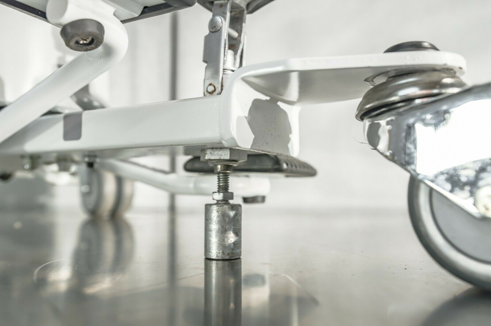 Stryker 830 Surgistool II Pinnacle Medical Equipment