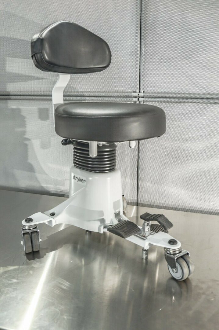Stryker 830 Surgistool II Pinnacle Medical Equipment