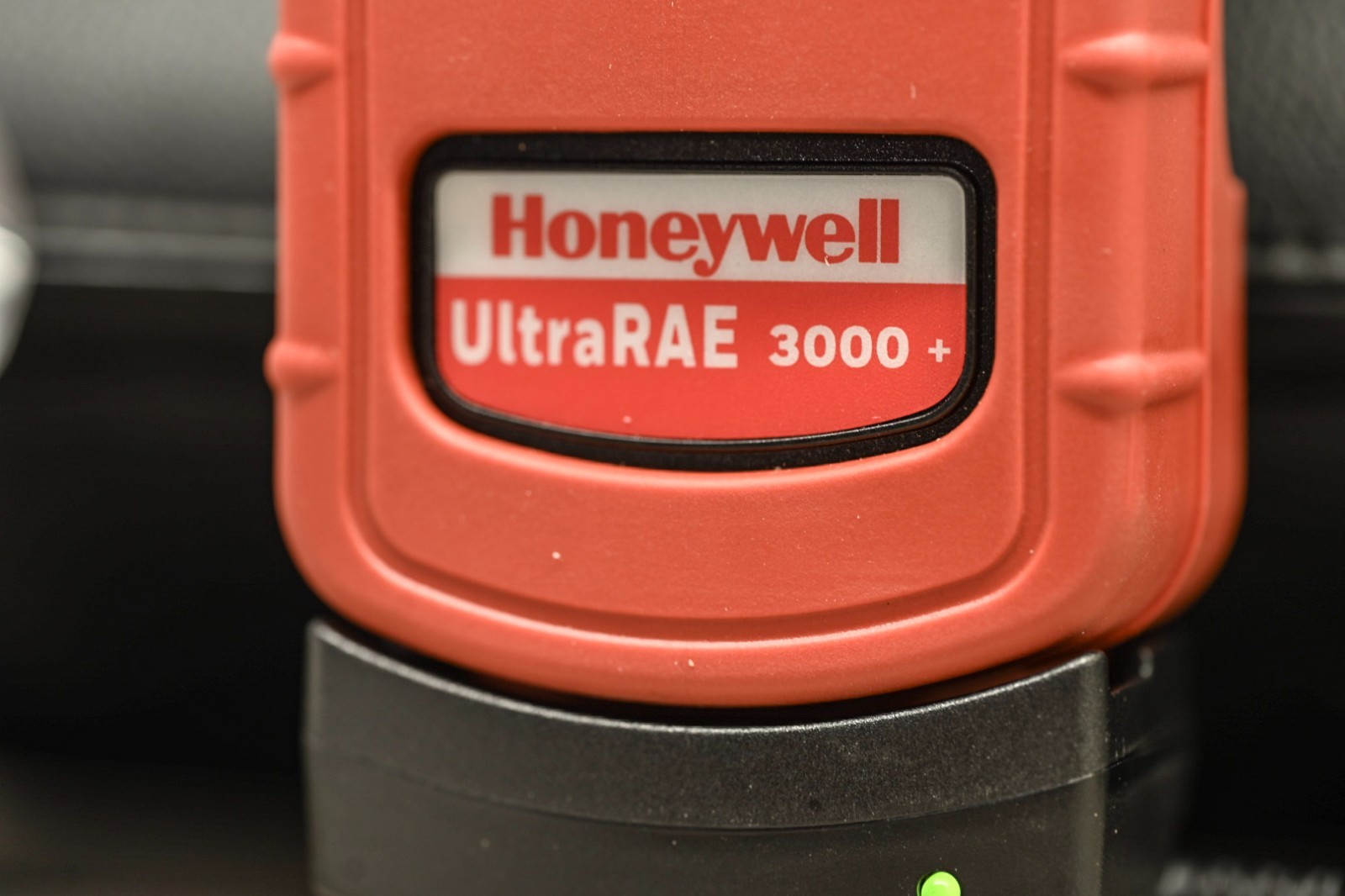 Honeywell UltraRAE 3000+ PGM-7360 VOC Benzene Gas Detector Monitor w/ Micro DFR - Image 7