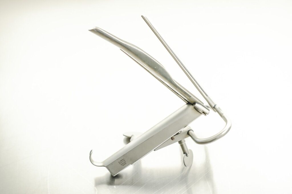 Karl Storz 8588B Weerda Distending Laryngoscope Large 18cm Adolescents