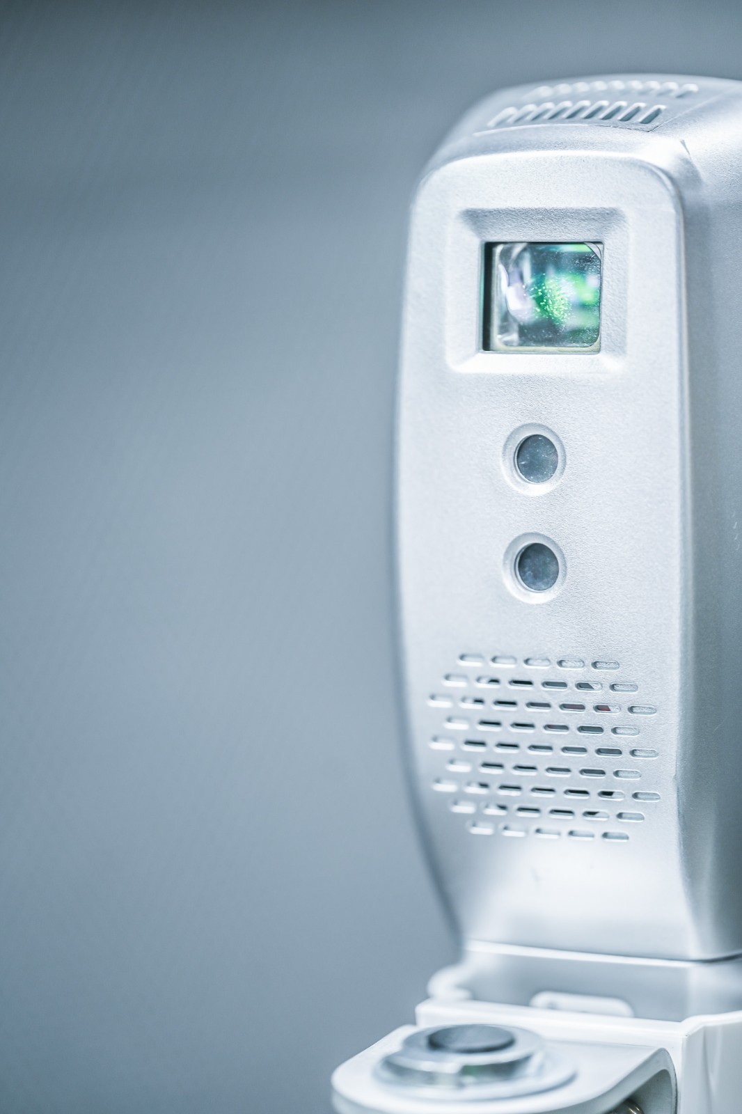 Nextvein Model V800NV Handheld Vein Finder System w/Extended Reach Wheeled Stand - Image 7