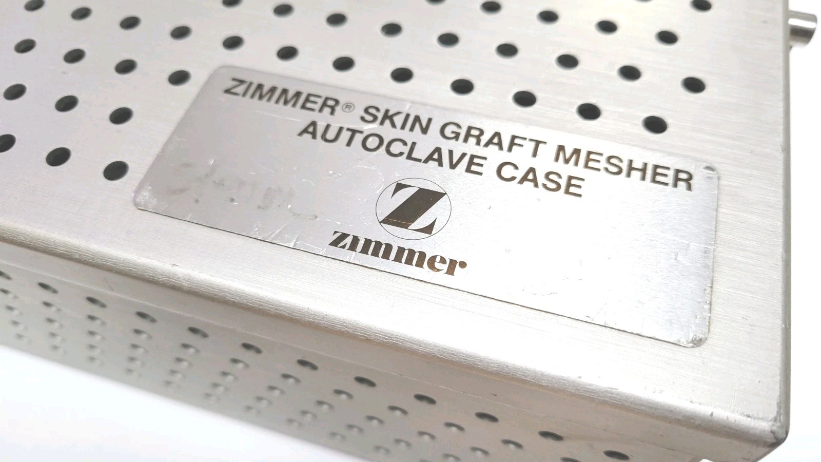 Zimmer 7701 Skin Graft Mesher w/ Handle & Sterilization Case - Image 4